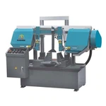 Cưa kim loại để cắt và gia công các bộ phận thép